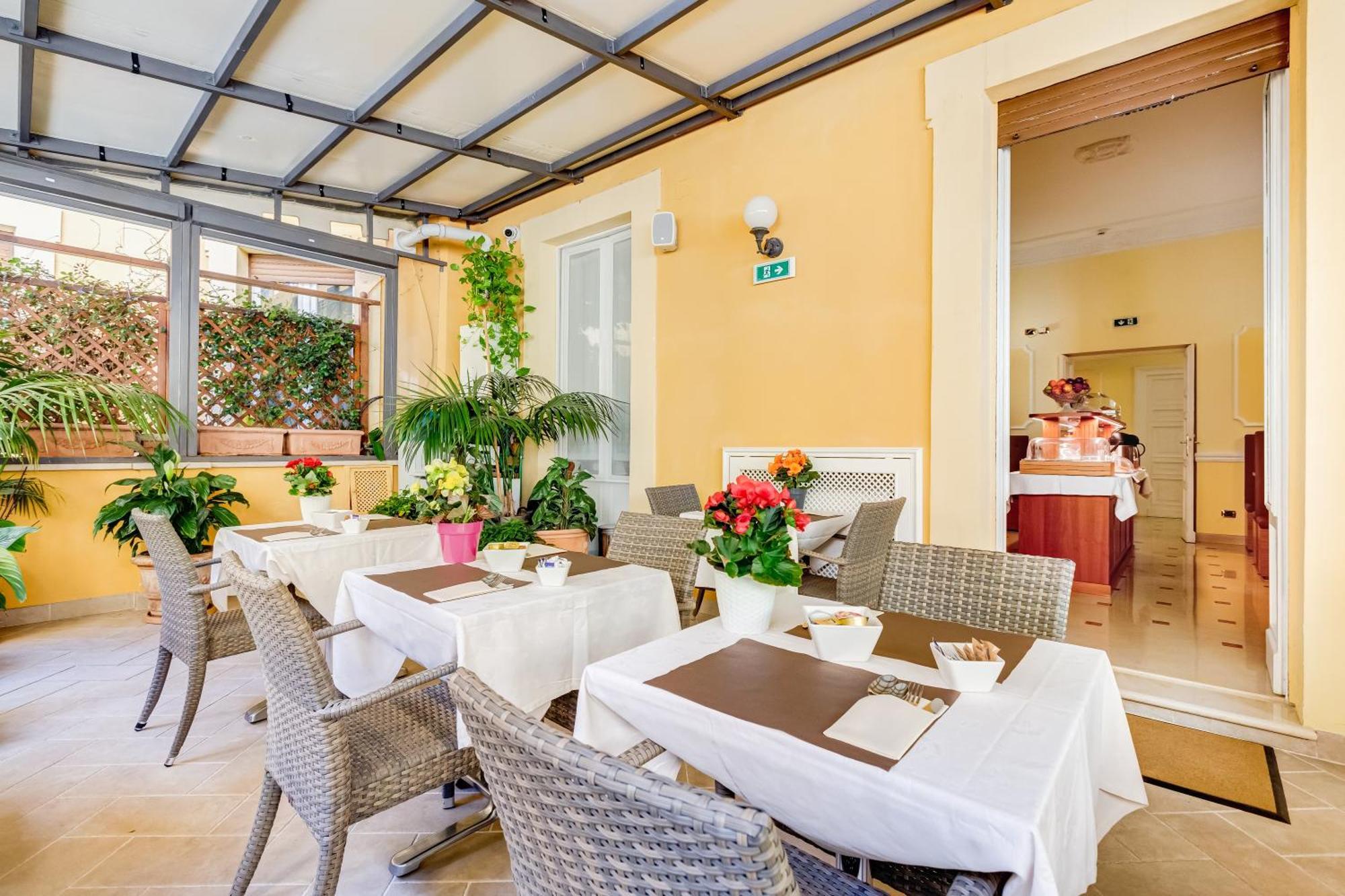 Hotel Cellini Roma Ngoại thất bức ảnh